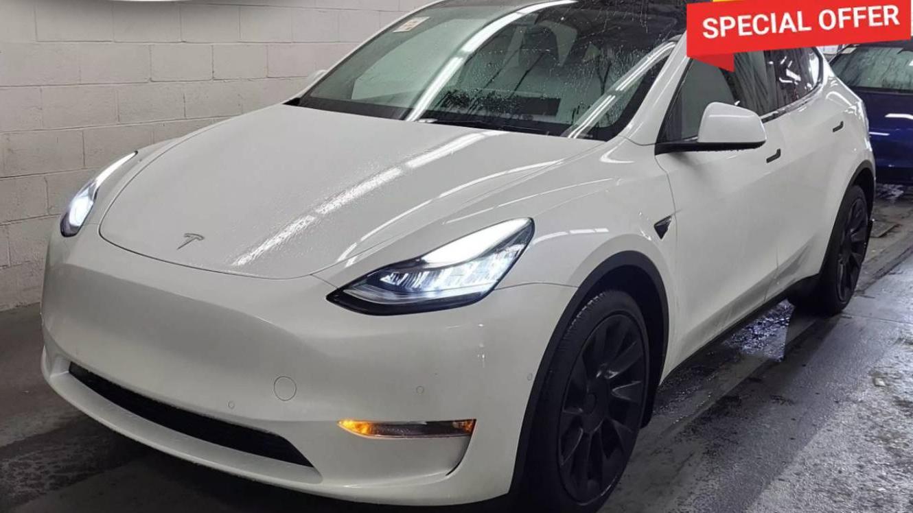 TESLA MODEL Y 2022 7SAYGDEE5NF350844 image